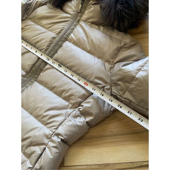 Excellent condition Moncler down jacket for women size 02.(M) - Picture 5 of 12